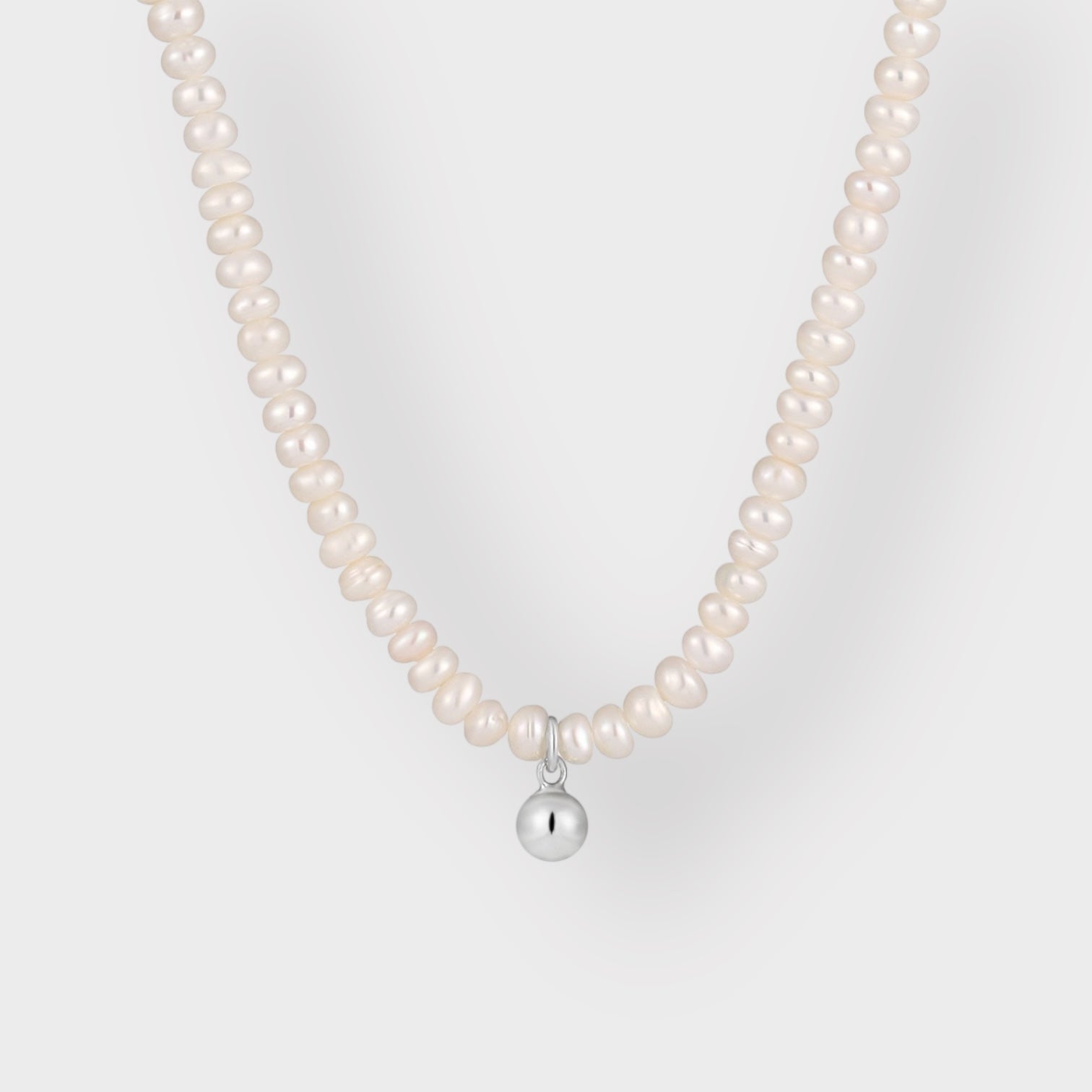 Silver Avery Pearl Necklace