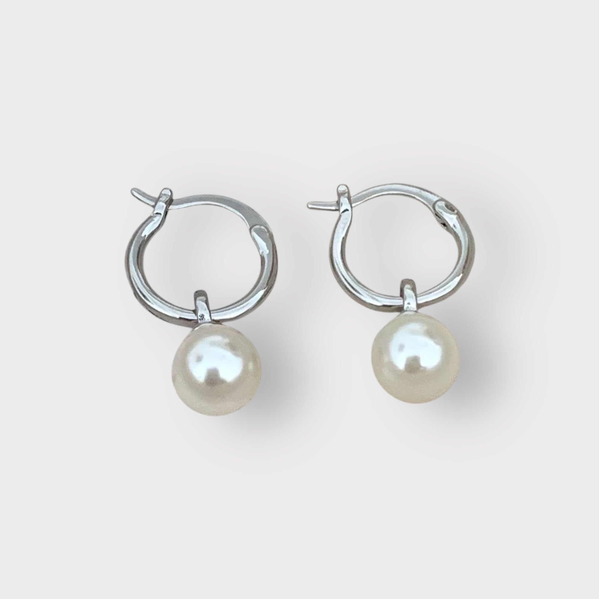 Silver Vera Pearl Hoop