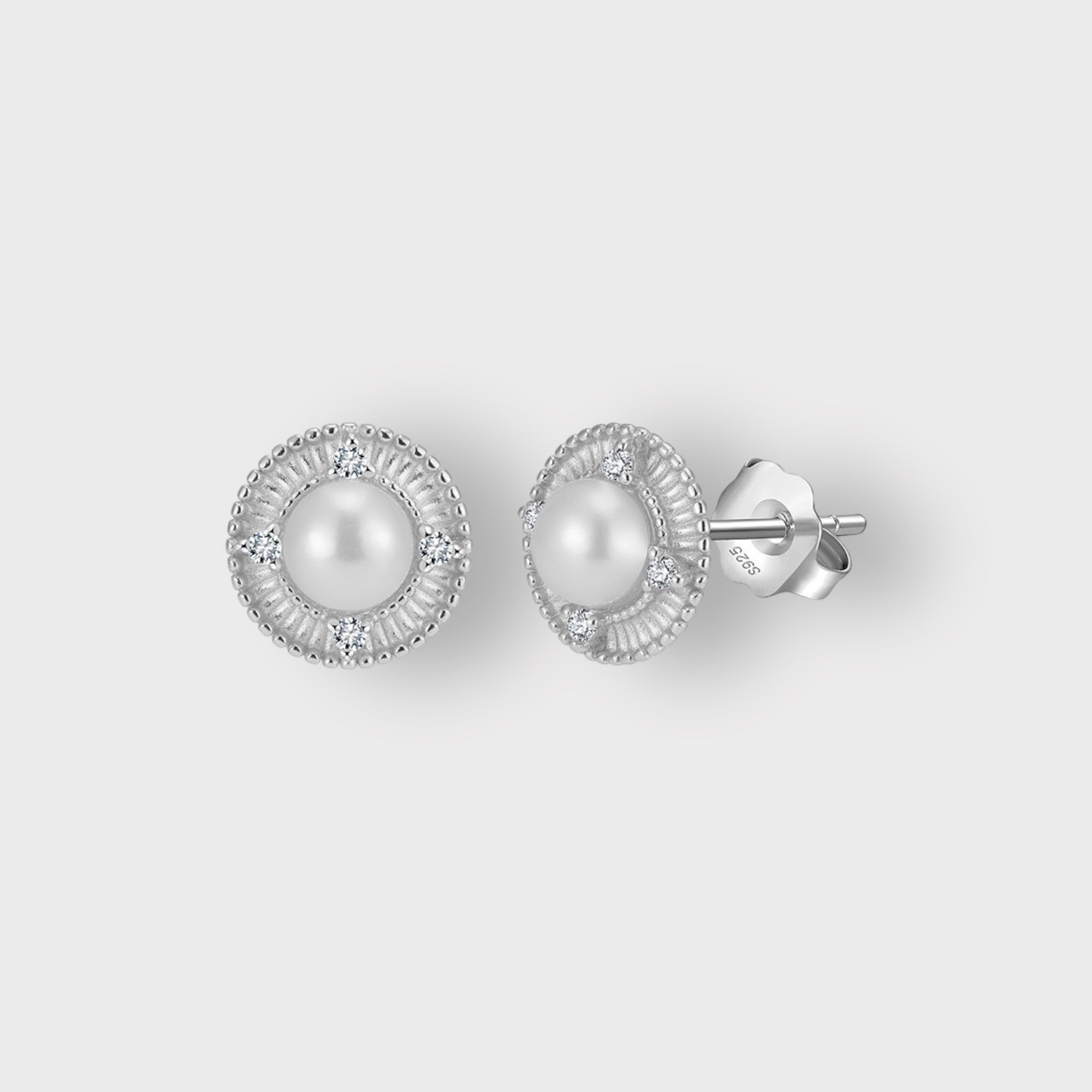 Silver Lea Pearl Studs