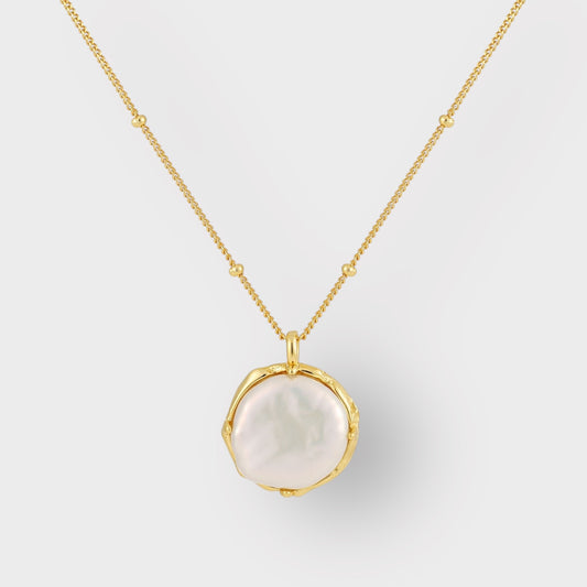 Gold Lilly Necklace